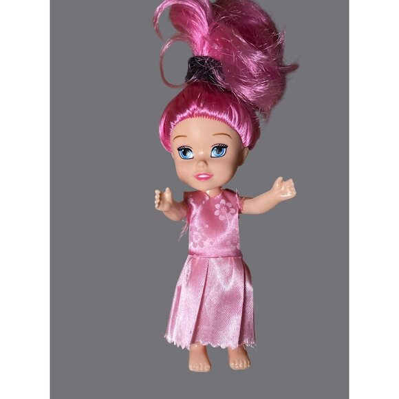 Miniature Fashion Dolls With Colorful Outfits and Hair Set of 5 dolls - Picture 9 of 13